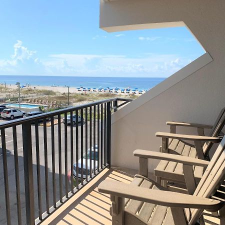 Island Winds West: Beachfront Retreat with Hangout Access Gulf Shores Exterior photo